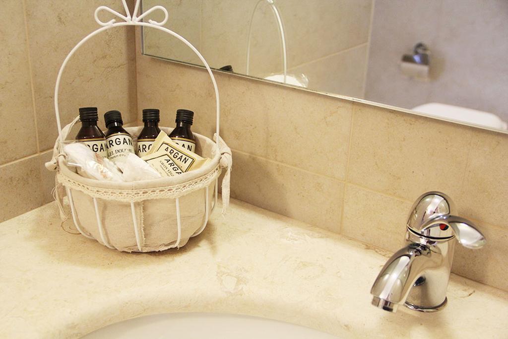 Relais Lali' Guest House Mottola Room photo